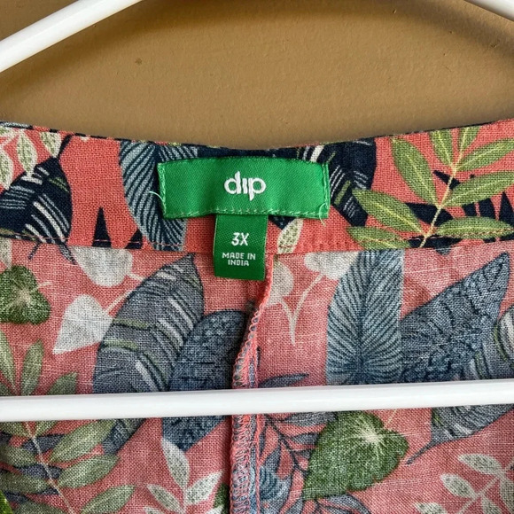 Dip Button Down Blouse - Linen, Floral, Tropical Print - Size 3x - Picture 2 of 5